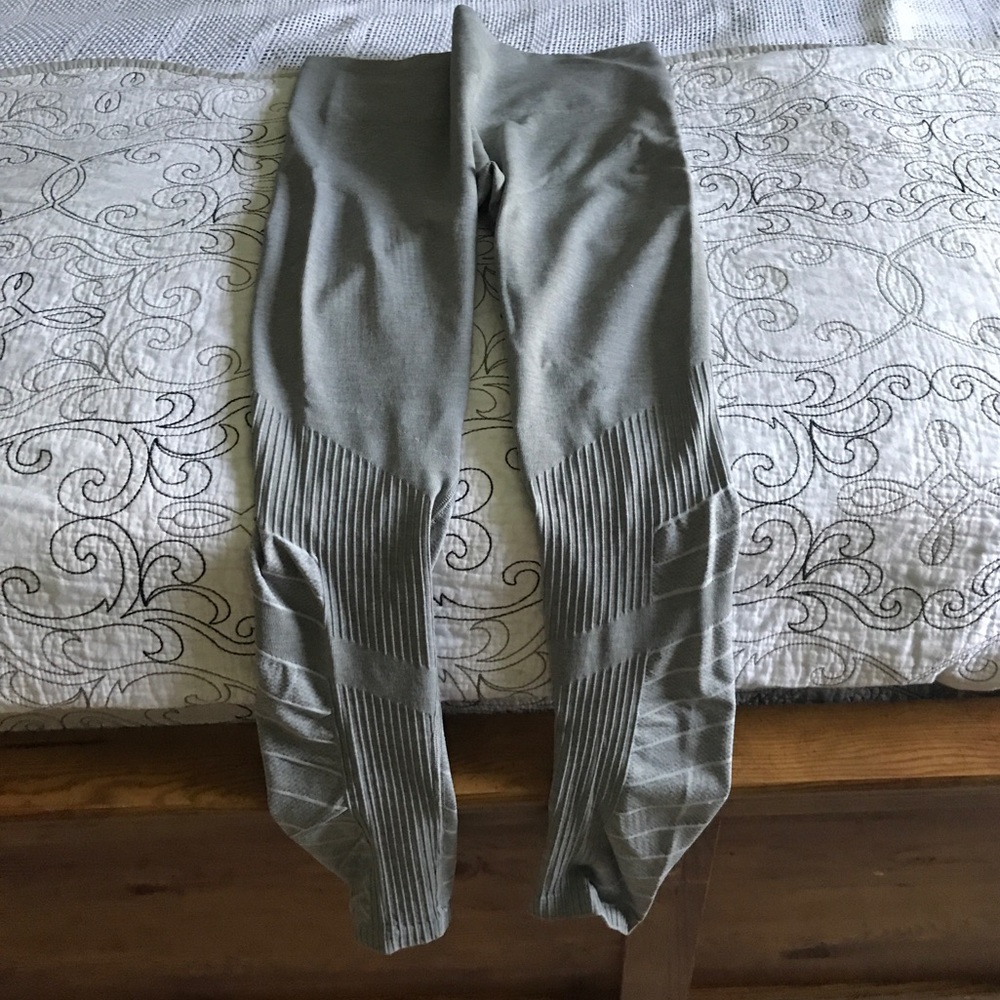 Blanqi SportSupport Hipster Contour Legging